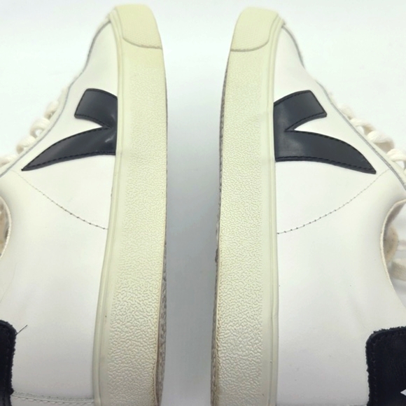 Veja Women's White and Black Sneakers - Picture 11 of 16